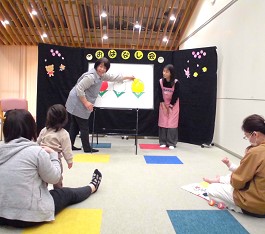 夜久野分館おはなし会