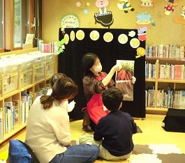 夜久野分館のおはなしのへや