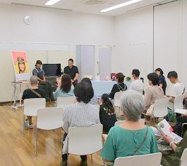 「ドッコイセ！biz」展示の様子