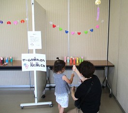 「おおえとしょかん夏まつり」の様子