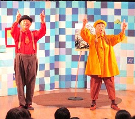 「劇団なんじゃもんじゃ」さんの公演の様子