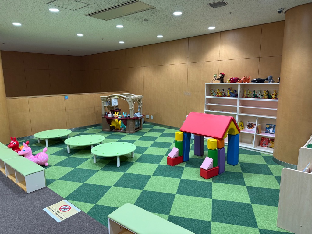 中央図書館キッズスペース