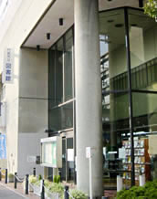 門真市立門真図書館の外観写真